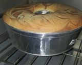 Foto langkah ke 10 dari resep Bolu Marmer Simple.