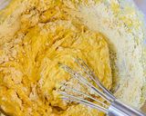 A picture of step 3 of Khaman Dhokla💛💛.