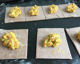 A picture of step 6 of Raggi Veggie cheesy puff pastry.