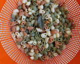 Foto del paso 3 de la receta: Pipette con salsa de langostinos. "Cocina de aprovechamiento"