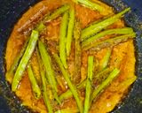 A picture of step 6 of Stuffed Cluster Beans Curry.