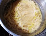 صورة لخطوة 7 من وصفة سباجيتي بالصوص الابيض Spaghetti white sauce 🇮🇹