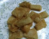 বাসি রুটি দিয়ে কুরকুরে ভাজা রেসিপির ধাপ 3 ছবি
