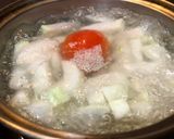 Hình bước làm 2 của món Su Hào Luộc Cà Chua