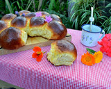 Foto del paso 6 de la receta: Pancitos con harina de maíz rellenos con dulce de membrillo💜