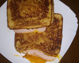 Foto del paso 3 de la receta: Sándwich de pan de cebolla, bacon y queso en la panificadora