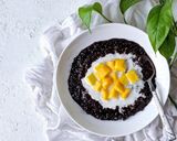 A picture of step 3 of Thai black sticky rice.