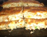 Foto langkah ke 7 dari resep Martabak telor teri sayuran.