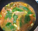 Foto langkah ke 4 dari resep Kepala Ikan Kakap masak kuah kuning.