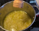 Foto del paso 5 de la receta: Crema de puerros con peras