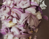 காளான் நெய் ரோஸ்ட் (Kaalaan nei roast recipe in tamil) ரெசிபி ஸ்டேப் 2 புகைப்படம்