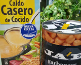 Foto del paso 1 de la receta: Garbanzos con espinacas y gambas