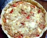 Foto del paso 3 de la receta: Tarta de atún, tomate 🍅 y queso 🧀