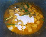 Foto langkah ke 4 dari resep Tahu dan Kacang Panjang Masak Santan.
