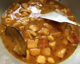 A picture of step 5 of Raw Jackfruit Curry.