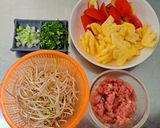 Hình bước làm 1 của món Canh chua thịt bằm