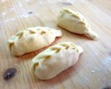 Foto del passaggio 3 della ricetta Culurgiones d'Ogliastra al sugo e fonduta di parmigiano