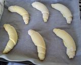 Házi kifli recept fázis 6 fotója