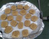 आटे की खास्ता बिस्कुट (Aate ki khasta biscuit recipe in Hindi) रेसिपी चरण 4 फोटो