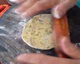 A picture of step 14 of Methi matar malai stuffed paratha.