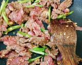 Hình bước làm 2 của món Phở xào