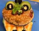 A picture of step 7 of Cutie-Pie Monster Burgers 🍔.