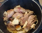 Foto del paso 2 de la receta: Jamoncitos de pollo en salsa de turrón duro