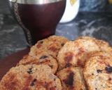 Foto del paso 4 de la receta: Masitas de avena, banana y chips de chocolate (muy fácil)
