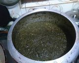 A picture of step 4 of Sarso ka Saag.