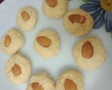 A picture of step 4 of Khoya (Mawa) laddu.