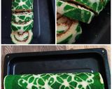 Foto langkah ke 7 dari resep Bolu gulung batik panggang hemat telur.