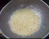 A picture of step 1 of Thai Green Curry Noodles.
