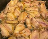 A picture of step 1 of Fried Chicken Wings with Fish Sauce.