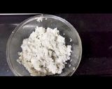 A picture of step 1 of Poha vada.