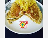A picture of step 9 of Veggies omelette with fried potatoes.