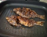 Foto langkah ke 3 dari resep Ikan bakar garing.