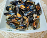 Foto del paso 4 de la receta: Mejillones a la provenza