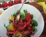 Foto del paso 6 de la receta: Ensalada de verano con canónigos y aderezo de frutas