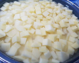 Foto del paso 2 de la receta: Guisantes con patatas, jamón y lacón🍴😋
