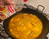 Foto del paso 9 de la receta: Patatas a lo pobre caldosas con cerdo