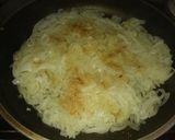 Foto del paso 1 de la receta: Tarta de cebolla y quesos