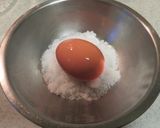 醃製鹹雞蛋(裹鹽法）的食譜步驟2照片