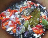 Foto langkah ke 2 dari resep Sambal Goreng Tahu Kentang.