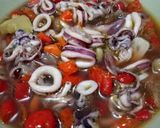Foto langkah ke 6 dari resep Cumi Pedas Kuah Teriyaki.