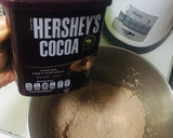 Foto del paso 1 de la receta: Cupcakes de cacao y arándanos deshidratados 🥰