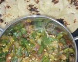 A picture of step 5 of Bhindi Fry.