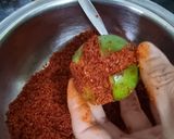 A picture of step 2 of Dabda achar.
