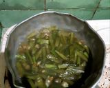 Foto langkah ke 2 dari resep Tumis Genjer Teri.
