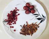 عکس مرحله 2 از دستور دمنوش عناب و زرشک☕️