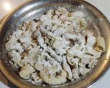 รูปขั้นตอนการทำที่ 4 ของ หนังไก่ทอดน้ำจิ้มซีฟู้ด